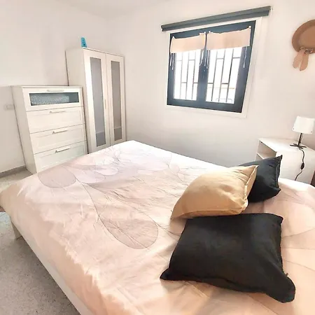 Agua Marina Apartmán Playa Honda (Lanzarote)